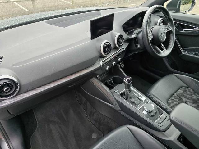 2022 Audi Q2 1.5 S line 35 TFSI  150 PS S tronic
