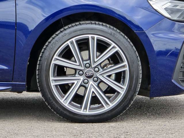 2023 Audi A1 Sportback 1.0 S line 30 TFSI  110 PS 6-speed