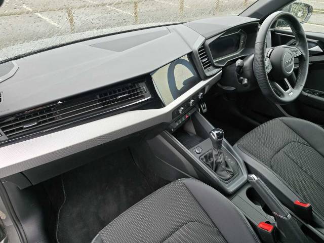 2024 Audi A1 Sportback 1.5 S line 35 TFSI  150 PS S tronic