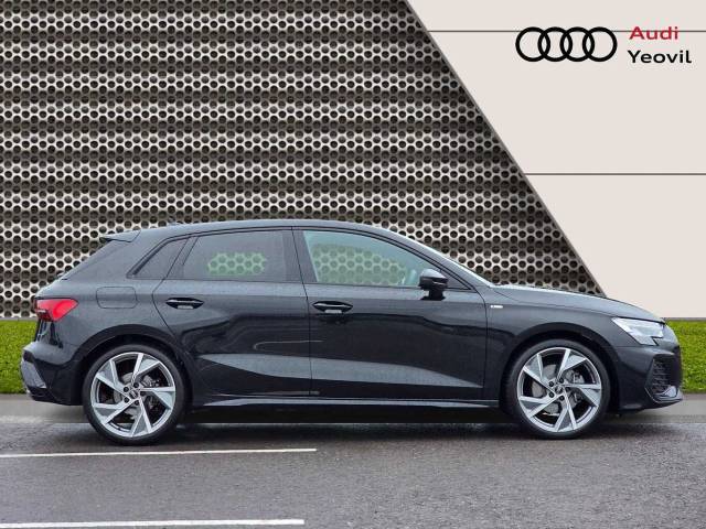 2025 Audi A3 Sportback 1.5 Black Edition 35 TFSI  150 PS S tronic