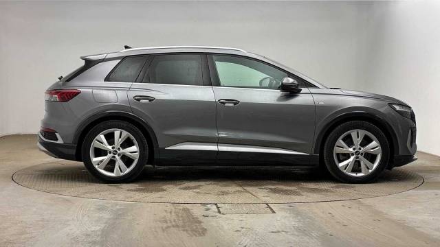 2023 Audi Q4 e-tron Q4  S line 40 e-tron  150,00 kW