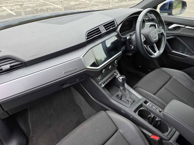 2022 Audi Q3 2.0 S line 40 TDI quattro 200 PS S tronic