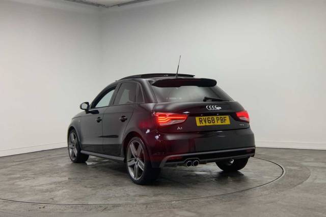 2018 Audi A1 Sportback S line Nav 1.4 TFSI  125 PS S tronic