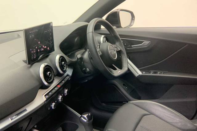 2025 Audi Q2 1.5 Black Edition 35 TFSI  150 PS S tronic