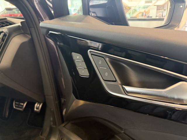 2026 Audi Q4 e-tron AUDI Q4 Black Edition 45 e-tron 210,00 kW