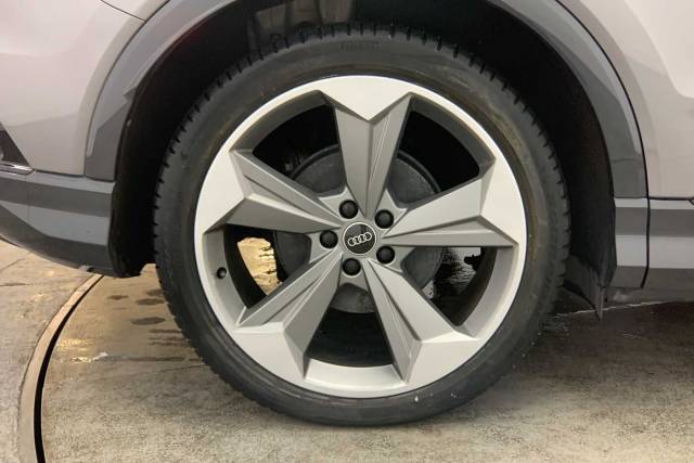 2023 Audi Q4 Sportback e-tron Q4 Sportback Vorsprung 40 e-tron  150,00 kW
