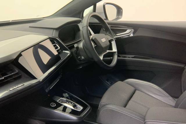 2023 Audi Q4 Sportback e-tron Q4 Sportback S line 40 e-tron  150,00 kW