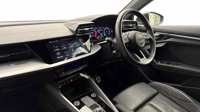 2023 Audi A3 Sportback 1.5 S line 35 TFSI  150 PS S tronic