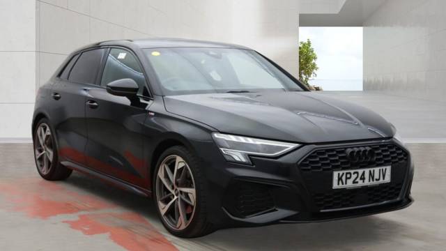 Audi A3 Sportback 1.5 Black Edition 35 TFSI  150 PS S tronic Hatchback Petrol Mythos black, metallic