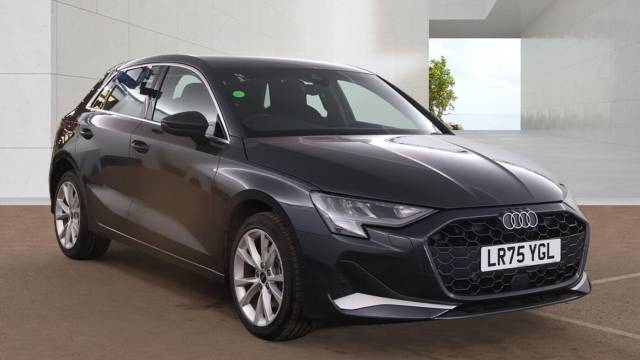 Audi A3 Sportback 1.5 Sport 40 TFSI e  204 PS S tronic Hatchback Hybrid Manhattan grey, metallic