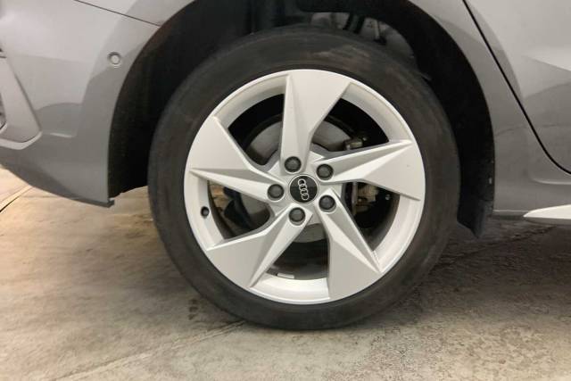 2023 Audi A3 Sportback 1.4 S line 40 TFSI e  204 PS S tronic