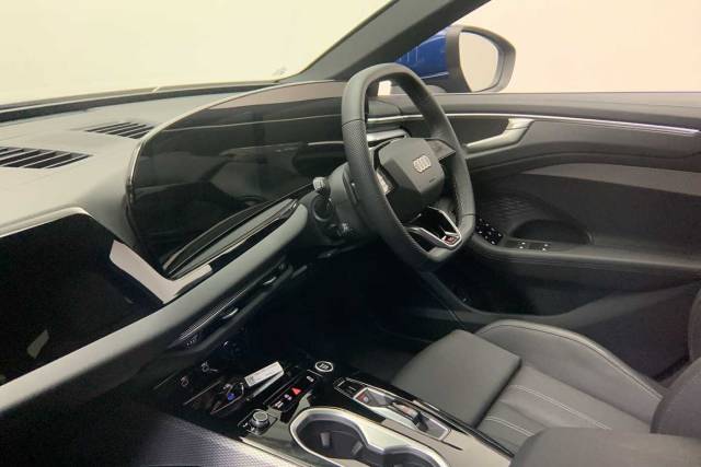 2026 Audi A6 2.0 Avant S line TFSI  204 PS S tronic