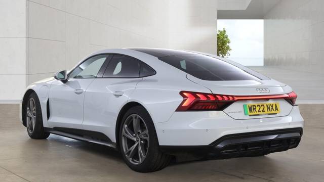 2022 Audi E-tron Gt GT    quattro 350,00 kW