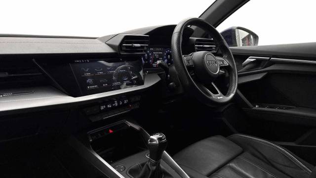 2022 Audi A3 Saloon 1.0 S line 30 TFSI  110 PS 6-speed
