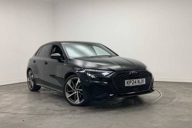 Audi A3 Sportback 1.5 Black Edition 35 TFSI  150 PS S tronic Hatchback Petrol Mythos black, metallic