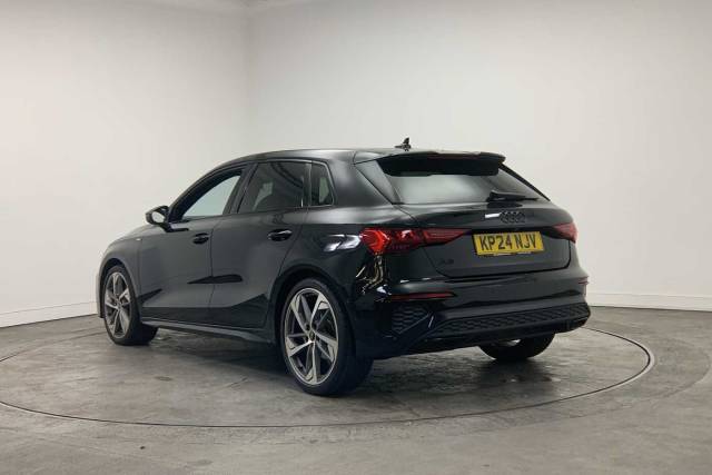 2024 Audi A3 Sportback 1.5 Black Edition 35 TFSI  150 PS S tronic