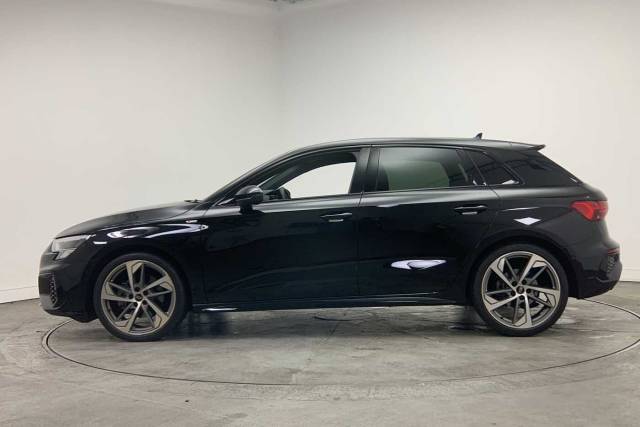 2024 Audi A3 Sportback 1.5 Black Edition 35 TFSI  150 PS S tronic