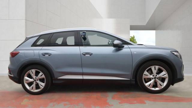 2023 Audi Q4 e-tron Q4  S line 40 e-tron  150,00 kW
