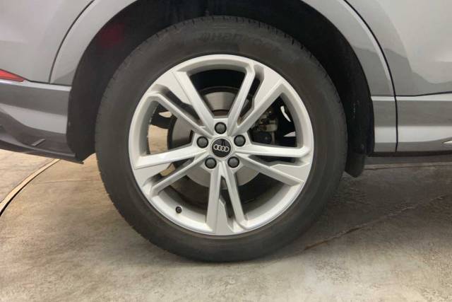 2022 Audi Q3 1.5 S line 35 TFSI  150 PS S tronic