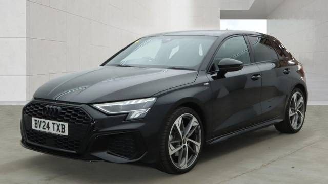 2024 Audi A3 Sportback 1.5 Black Edition 35 TFSI  150 PS S tronic