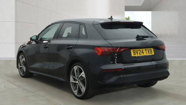 2024 Audi A3 Sportback 1.5 Black Edition 35 TFSI  150 PS S tronic