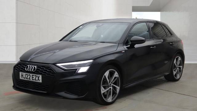 2022 Audi A3 Sportback 1.5 Edition 1 35 TFSI  150 PS S tronic