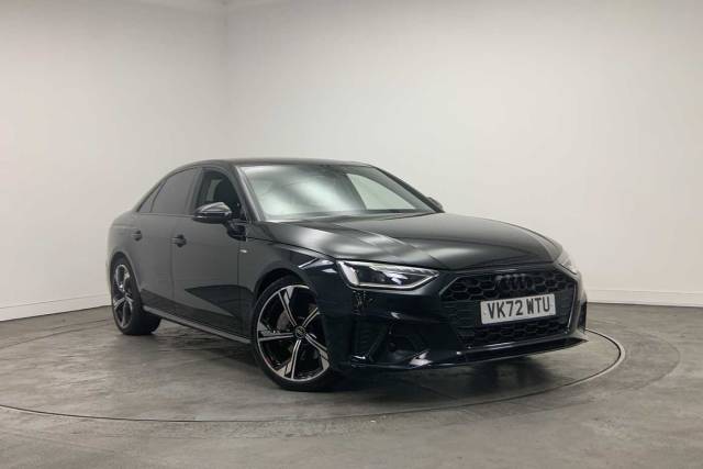 Audi A4 Saloon 2.0 Black Edition 40 TFSI  204 PS S tronic Saloon Petrol Myth Black Metallic