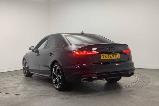 2022 Audi A4 Saloon 2.0 Black Edition 40 TFSI  204 PS S tronic