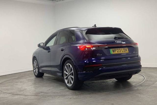 2023 Audi Q4 e-tron Q4  Edition 1 40 e-tron  150,00 kW