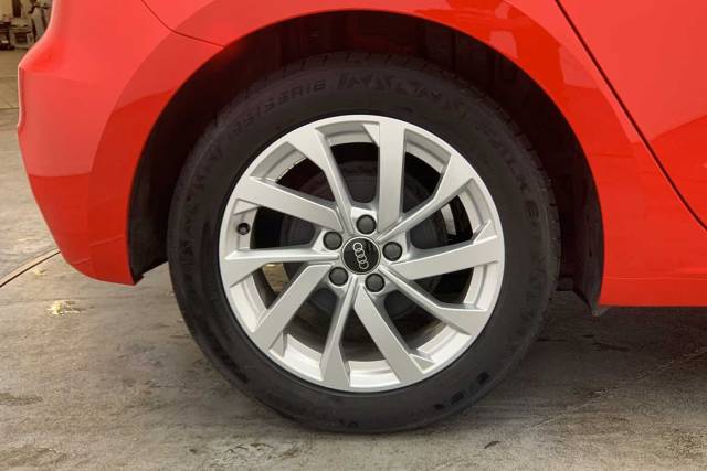 2022 Audi A1 Sportback 1.0 Sport 25 TFSI  95 PS 5-speed