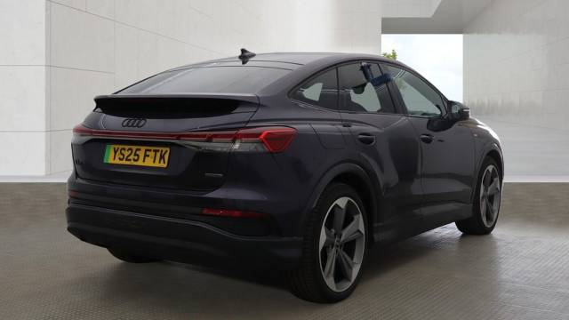 2025 Audi Q4 Sportback e-tron Q4 Sportback Black Edition 45 e-tron quattro 210,00 kW