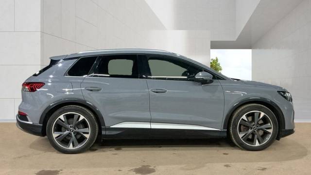 2022 Audi Q4 e-tron Q4  S line 40 e-tron  150,00 kW