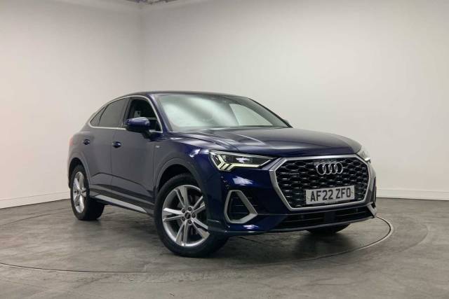 Audi Q3 Sportback 2.0 S line 40 TFSI quattro 190 PS S tronic 4x4 vehicle Petrol Navarra blue, metallic