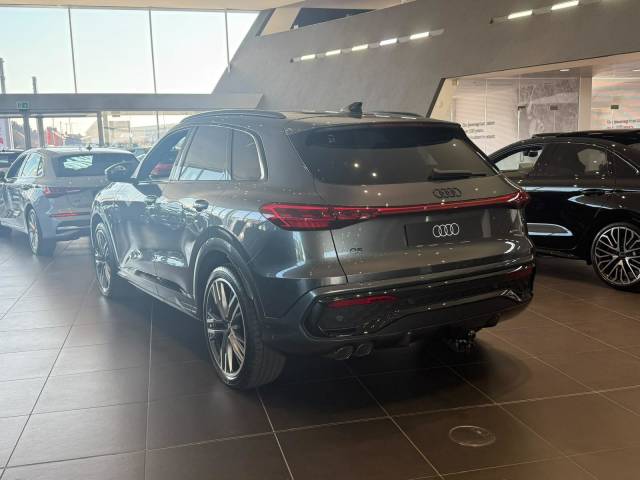 2026 Audi Q5 2.0 AUDI Q5 SUV Edition 1 TDI quattro 204 PS S tronic