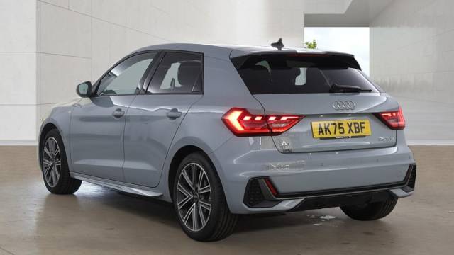 2025 Audi A1 Sportback 1.5 S line 35 TFSI  150 PS S tronic