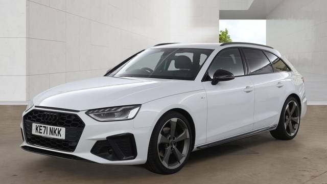 2021 Audi A4 Avant 2.0 Avant Black Edition 35 TFSI S tronic