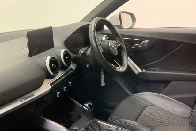 2020 Audi Q2 1.5 S line 35 TFSI  150 PS S tronic