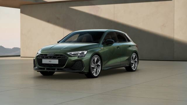 Audi A3 Sportback AUDI A3 Sportback Black Edition TFSI 150 PS S tronic Sportback Petrol District green, metallic