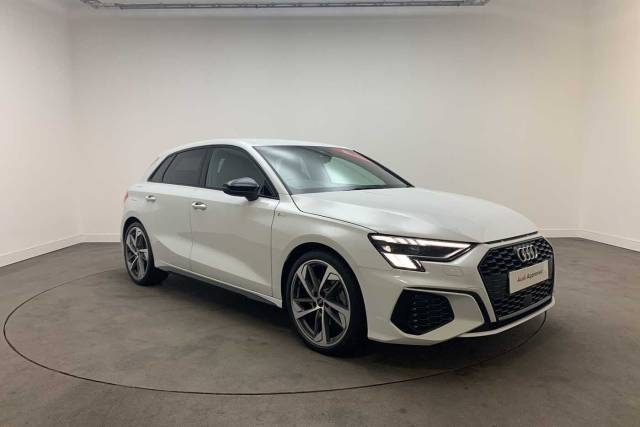 Audi A3 Sportback 1.5 Edition 1 35 TFSI  150 PS S tronic Hatchback Petrol Glacier White Metallic