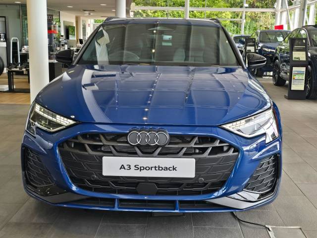 2026 Audi A3 Sportback 1.5 AUDI A3 Sportback Black Edition TFSI 150 PS S tronic