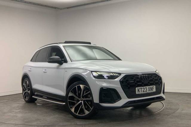 Audi Q5 2.0 Vorsprung 45 TFSI quattro 265 PS S tronic 4x4 vehicle Petrol Glacier white, metallic