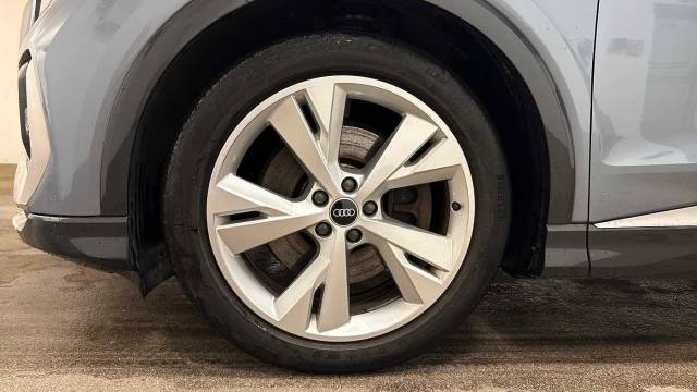 2023 Audi Q4 e-tron Q4  S line 40 e-tron  150,00 kW
