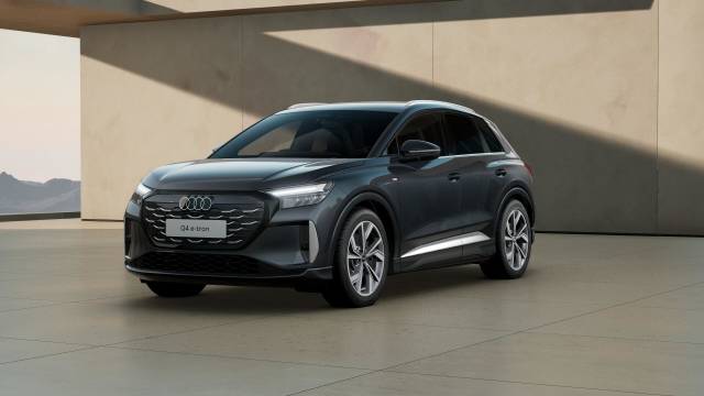 Audi Q4 e-tron AUDI Q4 SUV S line e-tron 150,00 kW SUV Electric Volcano grey, metallic