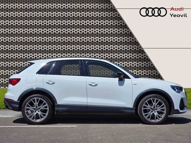 2024 Audi Q3 1.5 Black Edition 35 TFSI  150 PS S tronic