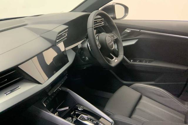 2026 Audi A3 Sportback 1.5 S line TFSI  150 PS S tronic