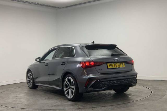 2026 Audi A3 Sportback 1.5 S line TFSI  150 PS S tronic