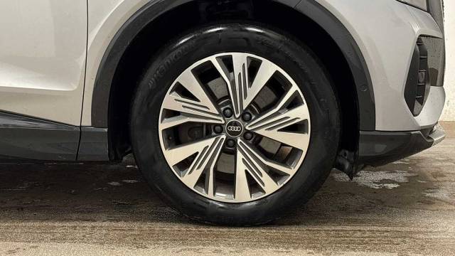 2022 Audi Q4 e-tron Q4  Sport 40 e-tron  150,00 kW