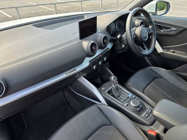 2019 Audi Q2 1.5 S line 35 TFSI  150 PS S tronic