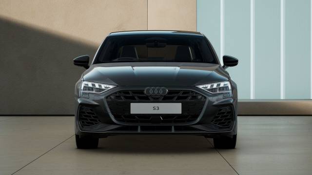 Audi S3 Saloon 2.0 AUDI S3 Saloon Black Edition TFSI 333 PS S tronic Saloon Petrol Daytona grey, pearl effect