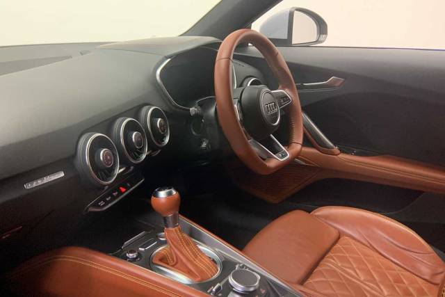 2019 Audi TT 2.0 Coup-  20 Years 45 TFSI quattro 245 PS S tronic